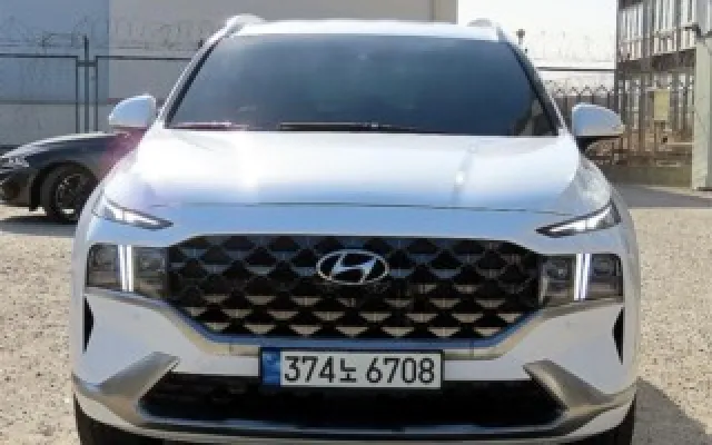 수원중고차견적 더 뉴 싼타페 가솔린 2.5T 4WD 캘리그래피 매물 사진 11 - 2022/06 108,876km